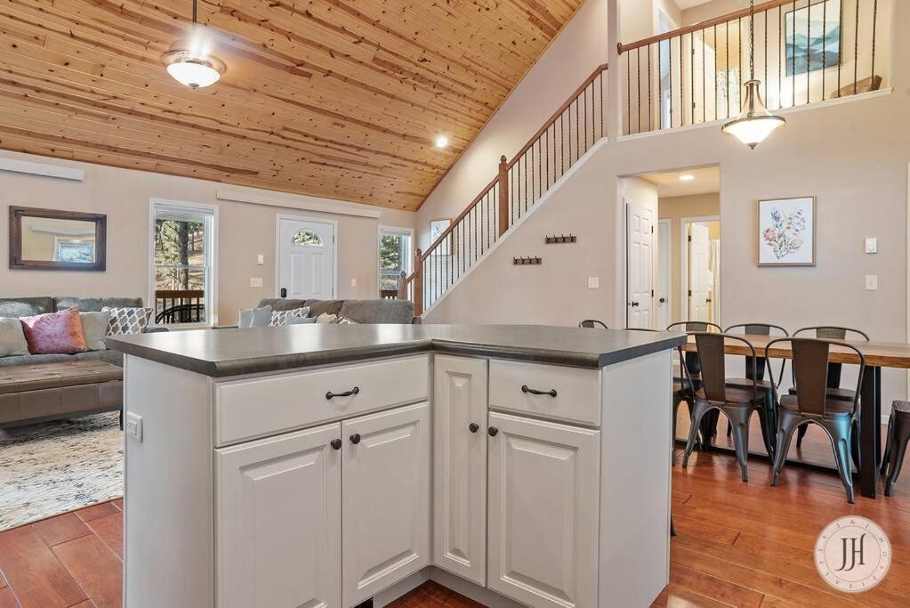 Elk Ridge Fire Place Custer Ngoại thất bức ảnh